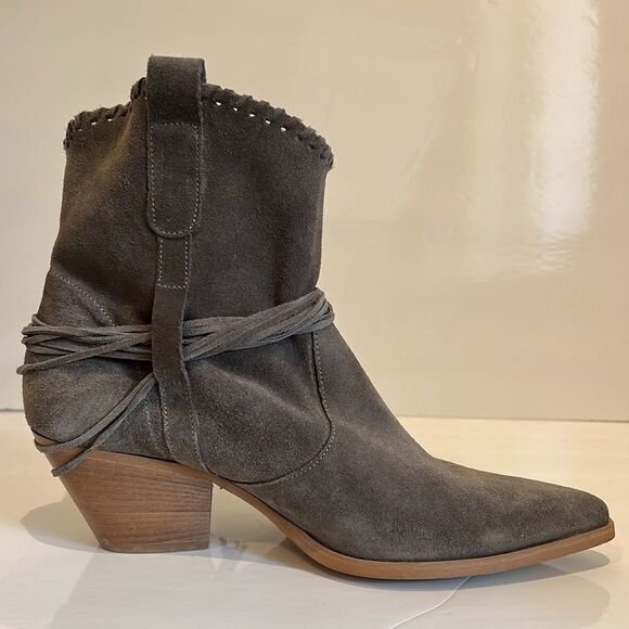 Ron‎ White “Braillee” Grey Suede Pointed Toe Booties Size 40 - Picture 4 of 15